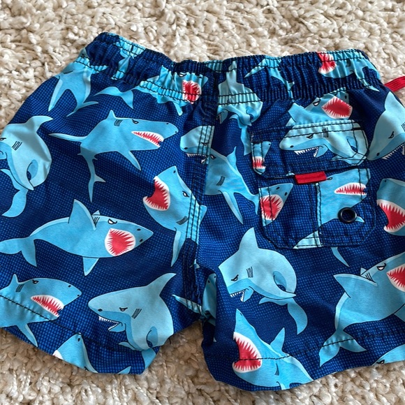 ⚡️flash sale! 3 for 10⚡️ HM baby boy’s shorts - Picture 2 of 5